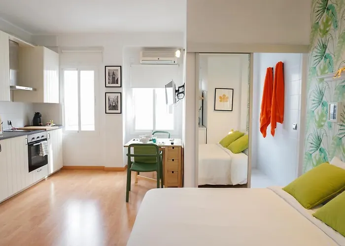 Alemania & Soho By Ele Apartments